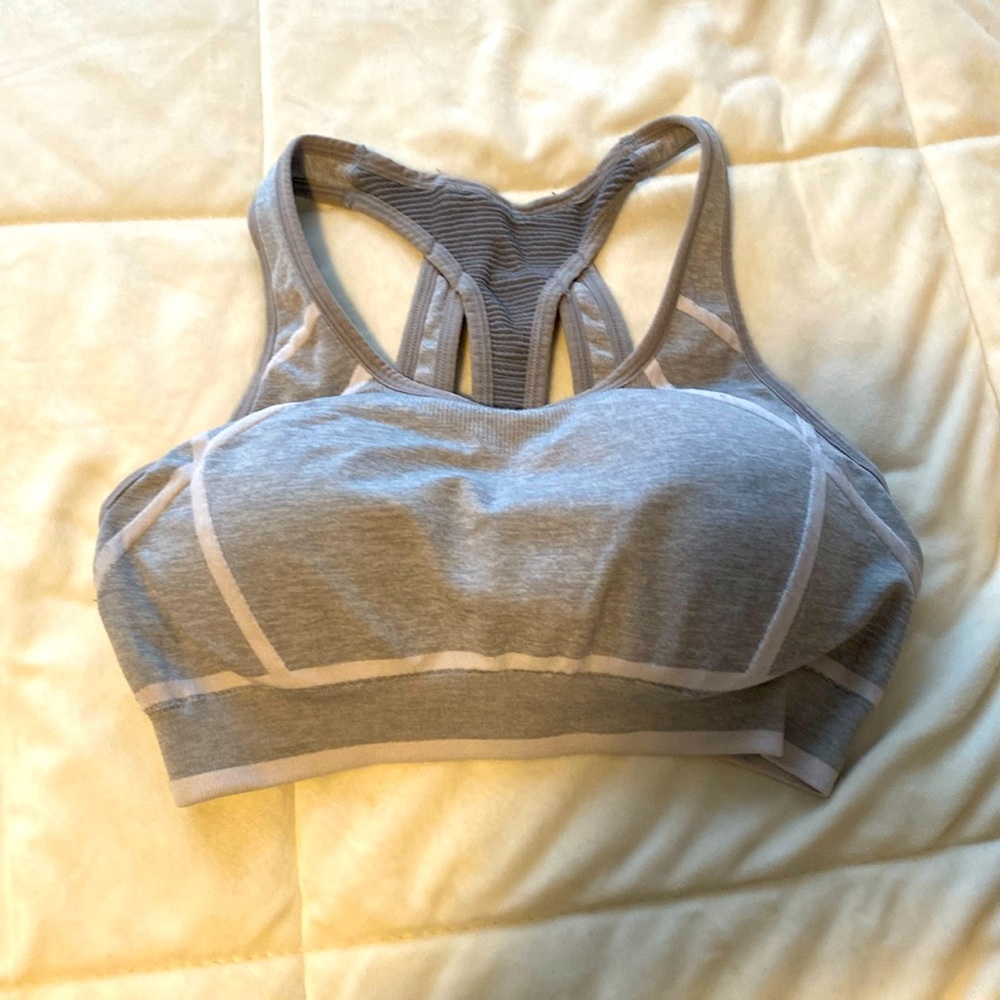 Women’s sports bra, color grey and white